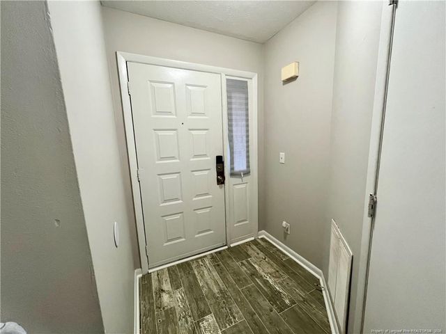 6792 Willowbrook Drive 11, Fayetteville, NC 28314