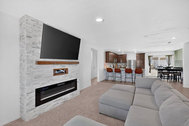 902 Camino De Las Violeta, Belen, NM 87002