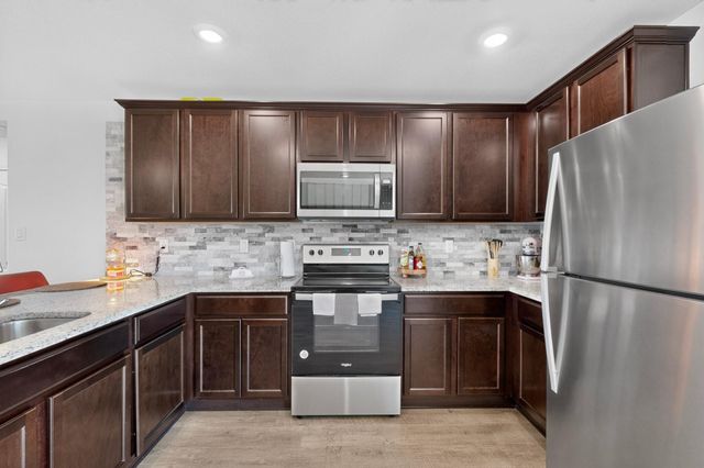 902 Camino De Las Violeta, Belen, NM 87002