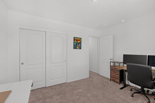 902 Camino De Las Violeta, Belen, NM 87002
