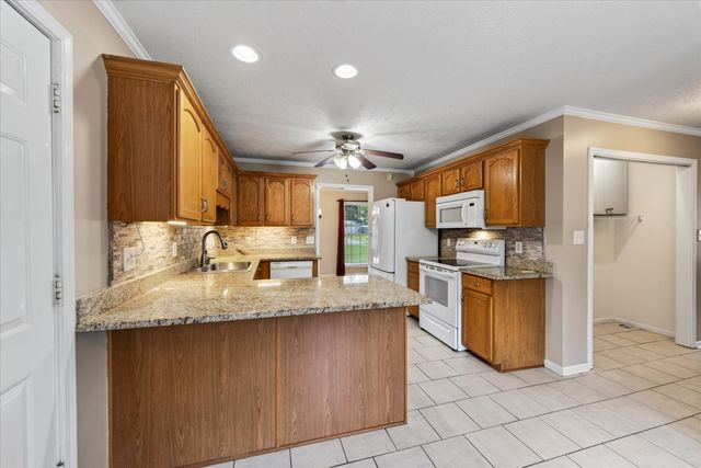 3464 Heatherwood Trace, Clarksville, TN 37040