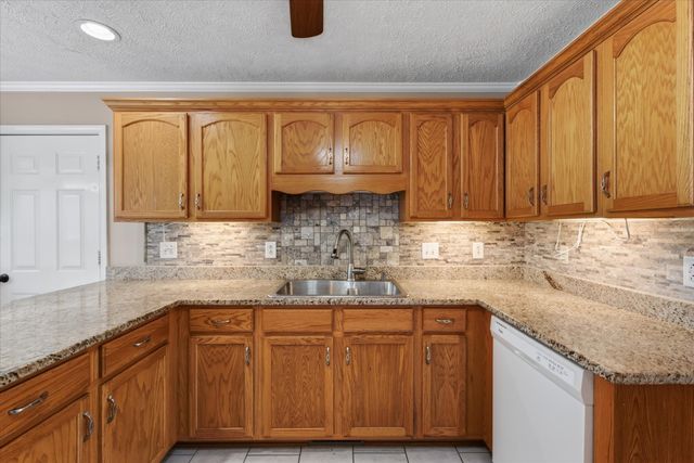 3464 Heatherwood Trace, Clarksville, TN 37040