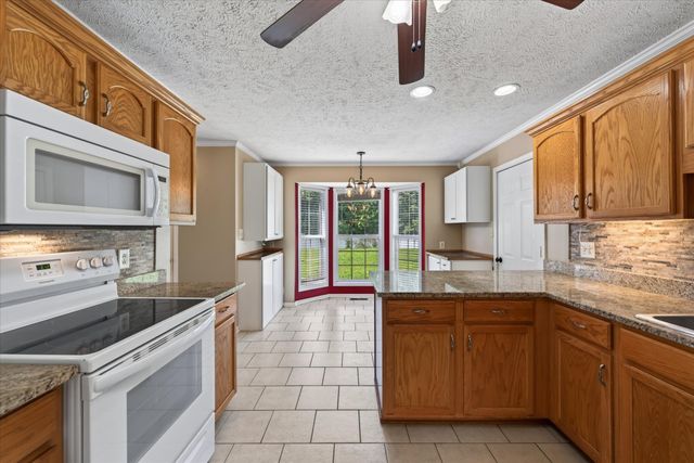 3464 Heatherwood Trace, Clarksville, TN 37040