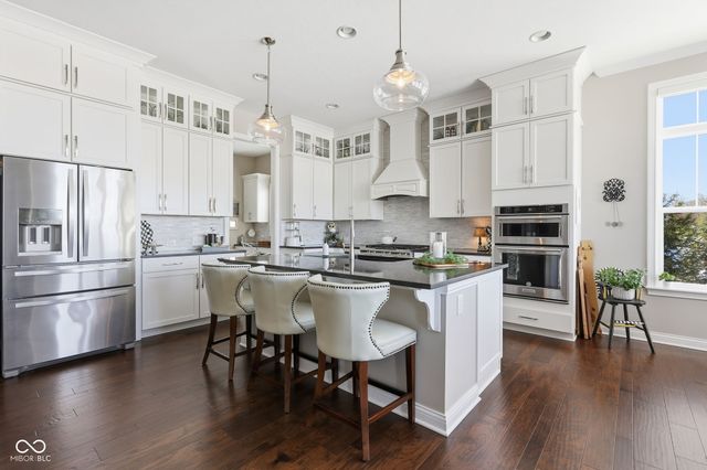 16320 Kenora Lane N, Fortville, IN 46040