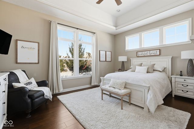 16320 Kenora Lane N, Fortville, IN 46040