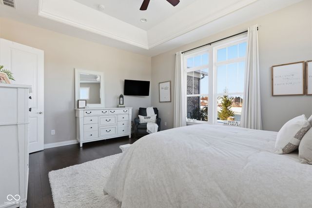 16320 Kenora Lane N, Fortville, IN 46040