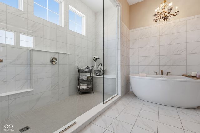 16320 Kenora Lane N, Fortville, IN 46040