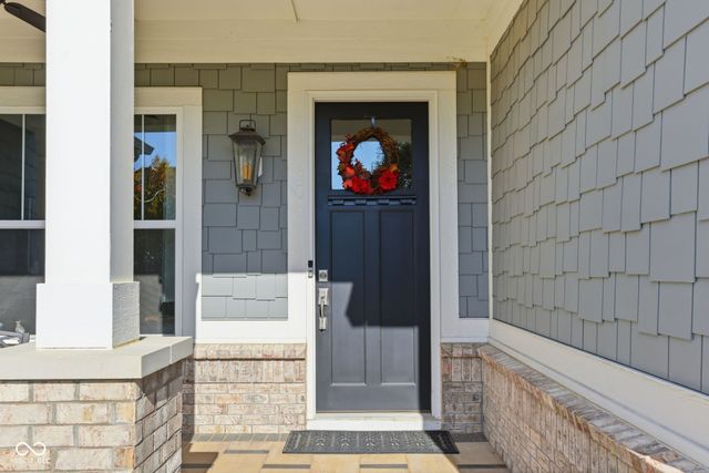 16320 Kenora Lane N, Fortville, IN 46040