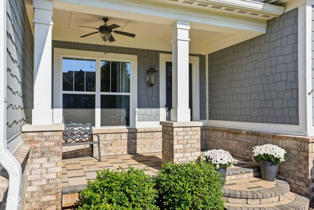 16320 Kenora Lane N, Fortville, IN 46040