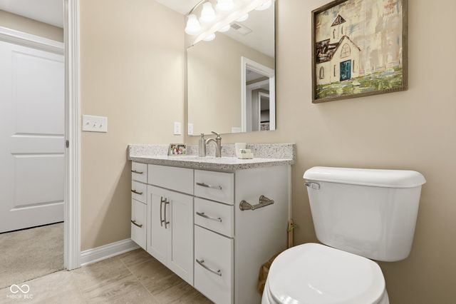 16320 Kenora Lane N, Fortville, IN 46040