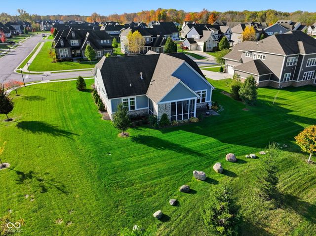 16320 Kenora Lane N, Fortville, IN 46040