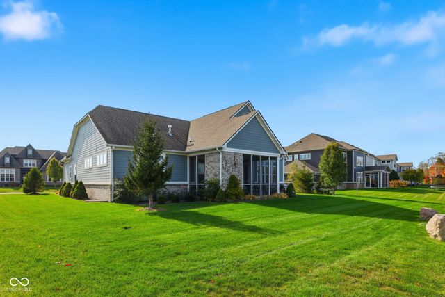 16320 Kenora Lane N, Fortville, IN 46040