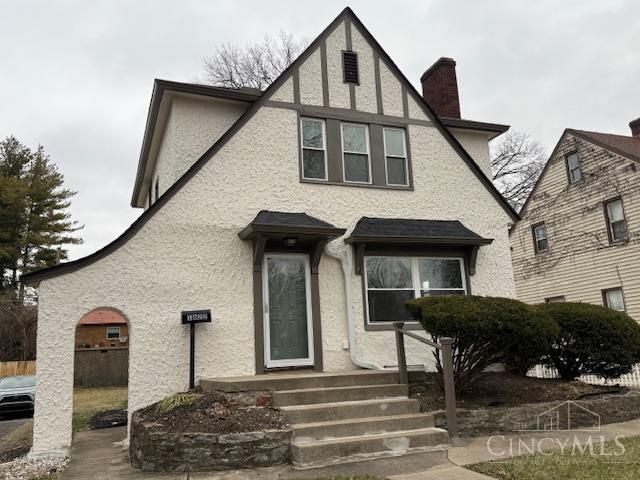1622 Shenandoah Avenue, Cincinnati, OH 45237