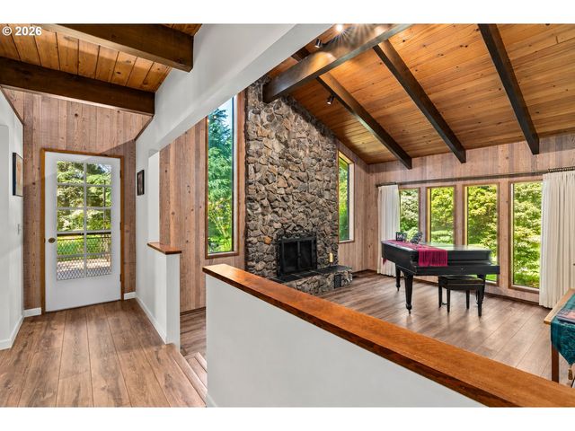 37600 UPPER CAMP CREEK Rd, Springfield, OR 97478