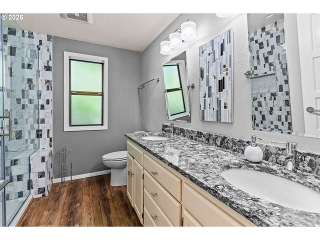 37600 UPPER CAMP CREEK Rd, Springfield, OR 97478