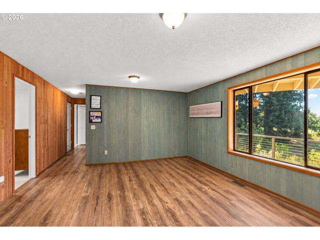 37600 UPPER CAMP CREEK Rd, Springfield, OR 97478