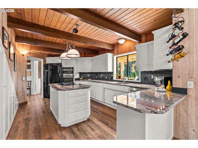 37600 UPPER CAMP CREEK Rd, Springfield, OR 97478