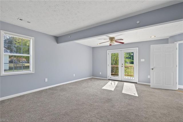 4820 Old Stage HWY, Smithfield, VA 23430