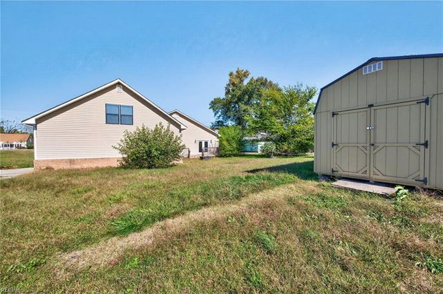 4820 Old Stage HWY, Smithfield, VA 23430
