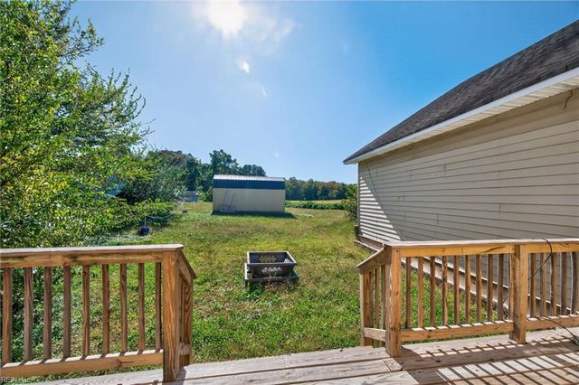 4820 Old Stage HWY, Smithfield, VA 23430