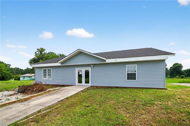 4820 Old Stage HWY, Smithfield, VA 23430