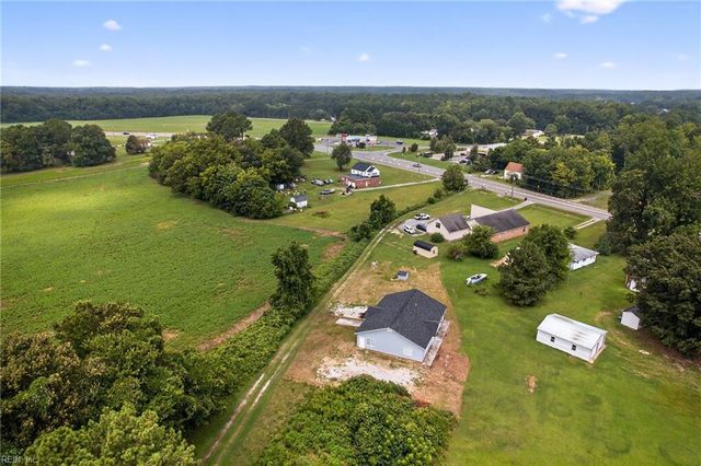 4820 Old Stage HWY, Smithfield, VA 23430