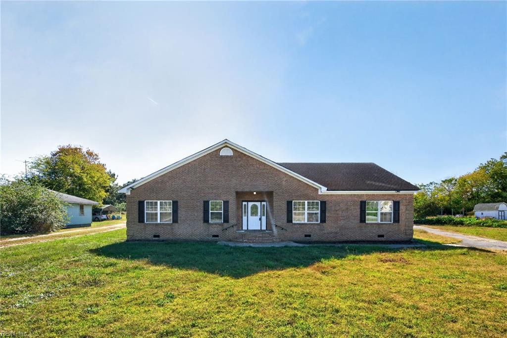 4820 Old Stage HWY, Smithfield, VA 23430