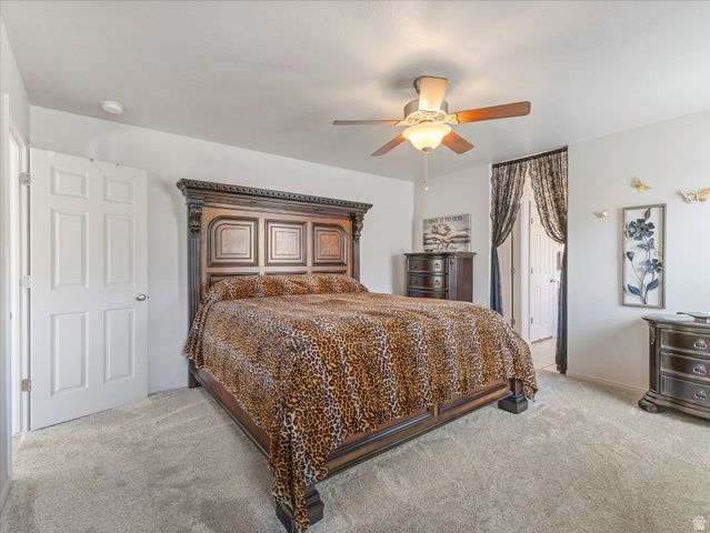 962 N ABBEY, North Salt Lake, UT 84054