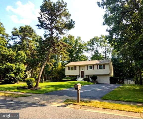 809 ANTHONY RD, Atco, NJ 08004