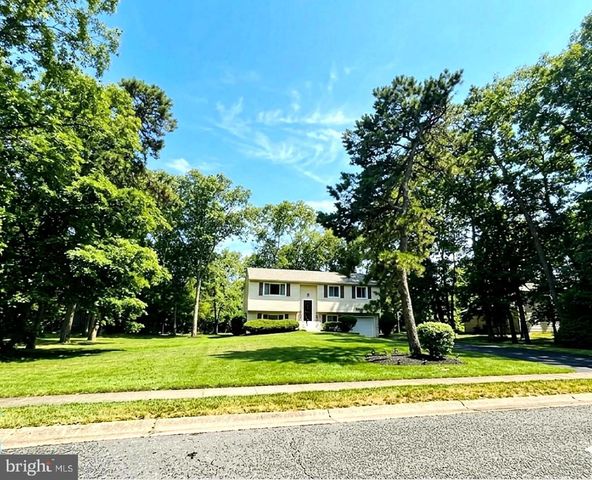 809 ANTHONY RD, Atco, NJ 08004