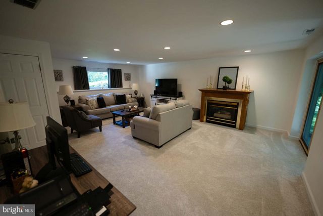 809 ANTHONY RD, Atco, NJ 08004