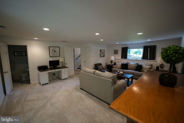 809 ANTHONY RD, Atco, NJ 08004