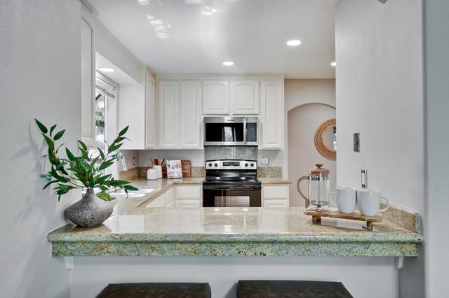928 Wright Avenue 401, Mountain View, CA 94043