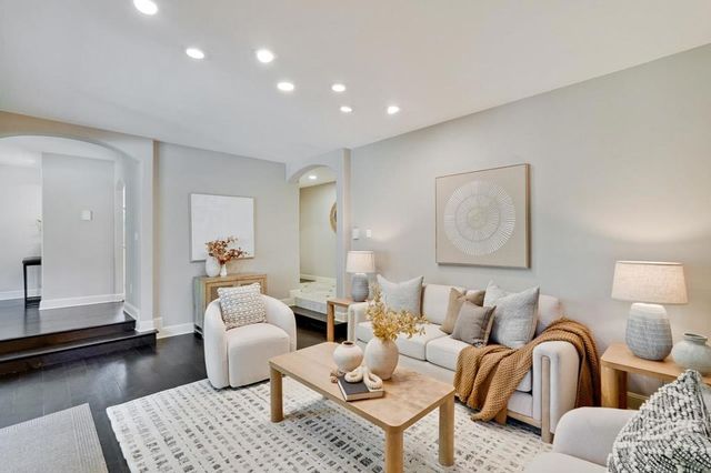928 Wright Avenue 401, Mountain View, CA 94043