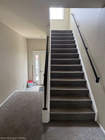 29276 Hoover Road 276, Warren, MI 48093