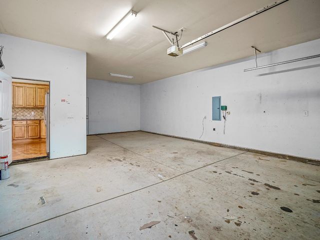 7075 Ridge Rd, Newcastle, CA 95658