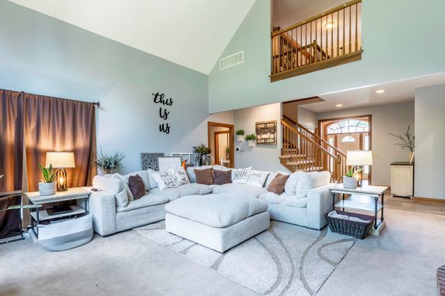 6221 Beaver Creek Court, Fort Wayne, IN 46814