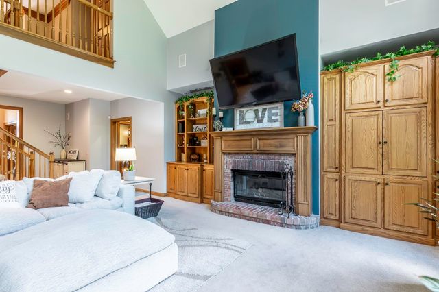 6221 Beaver Creek Court, Fort Wayne, IN 46814