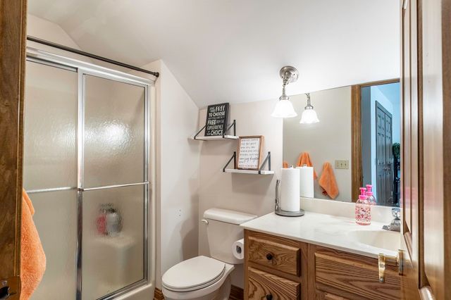 6221 Beaver Creek Court, Fort Wayne, IN 46814