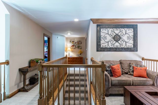 6221 Beaver Creek Court, Fort Wayne, IN 46814
