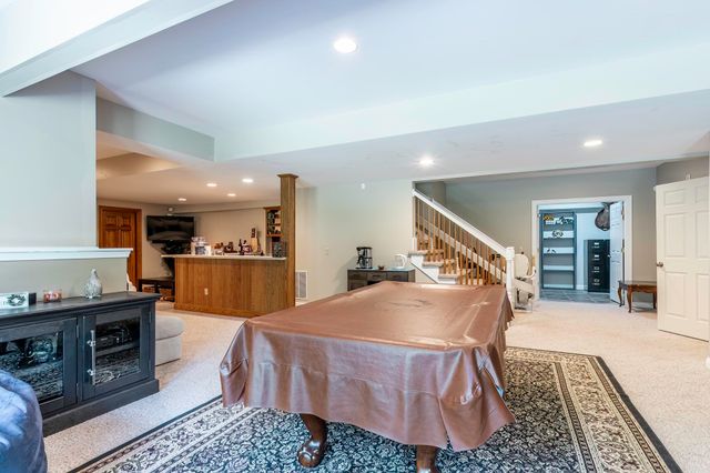 6221 Beaver Creek Court, Fort Wayne, IN 46814