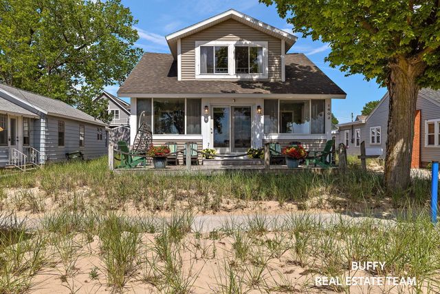 1602 Beach Street, Muskegon, MI 49441