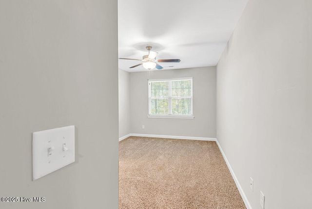 10 Jaydn Drive W, Jacksonville, NC 28546