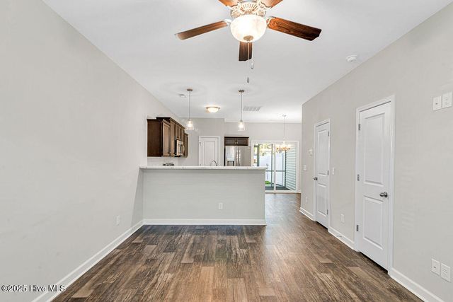 10 Jaydn Drive W, Jacksonville, NC 28546