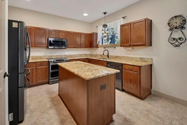 1221 BRAMLEY LANE, Deland, FL 32720