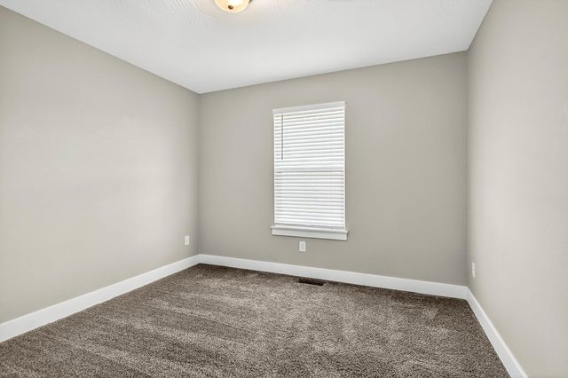 4881 W Washita Street, Springfield, MO 65802