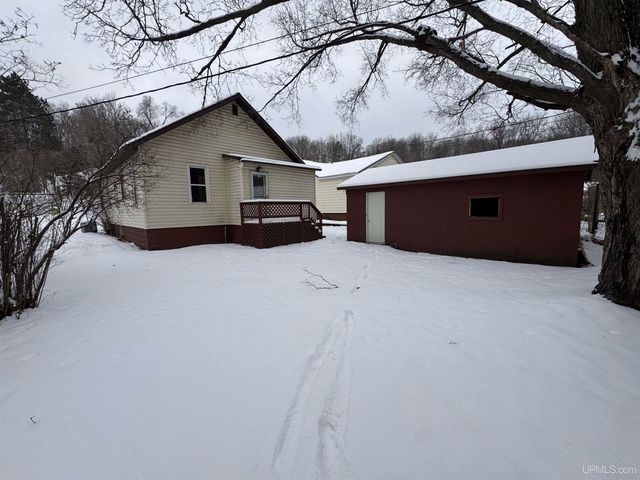 1857 Ledge Street, Niagara C-wi, WI 54151