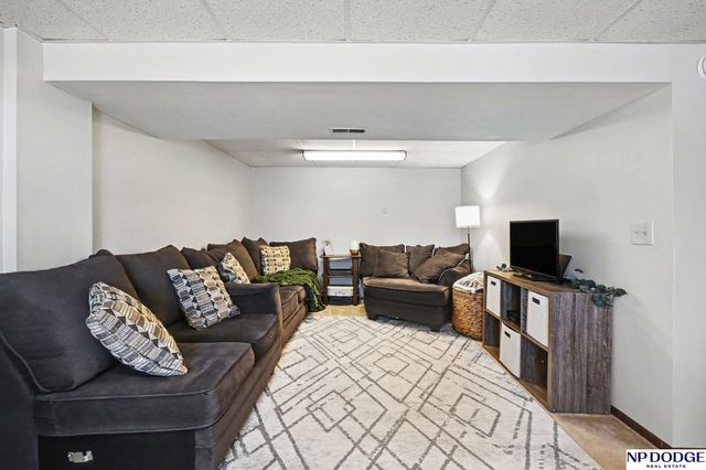 1502 James Street, Plattsmouth, NE 68048