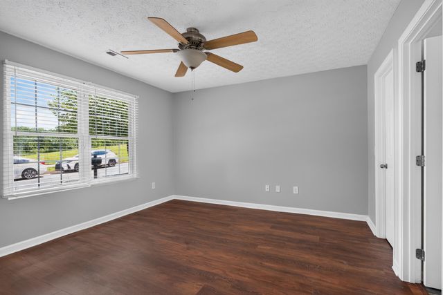 4332 Jasmine Rose Way, Lexington, KY 40515