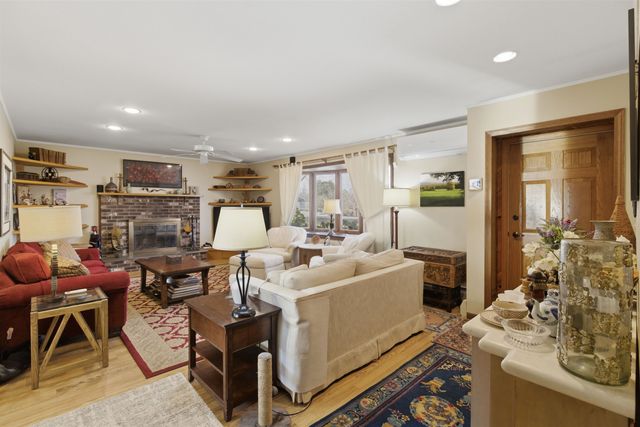 695 Dermody Road, Bennington, VT 05201